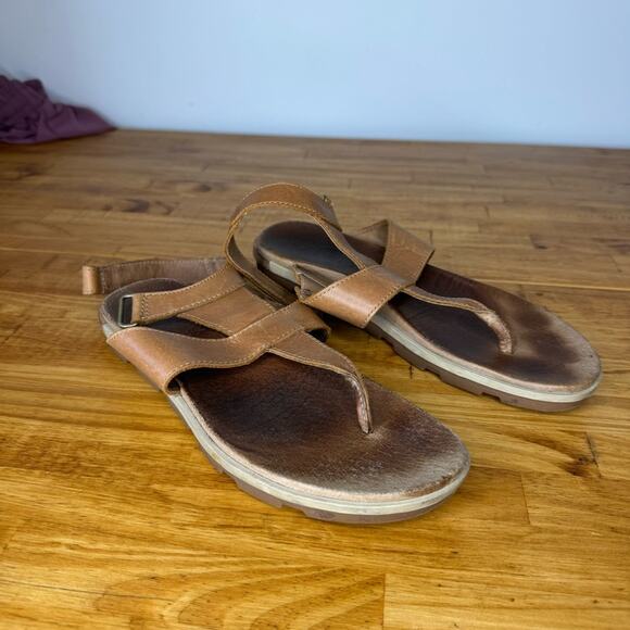 Sorel Torpeda Tan Brown Leather Ankle Strap Thong Sandals Size 8.5 - Picture 2 of 6